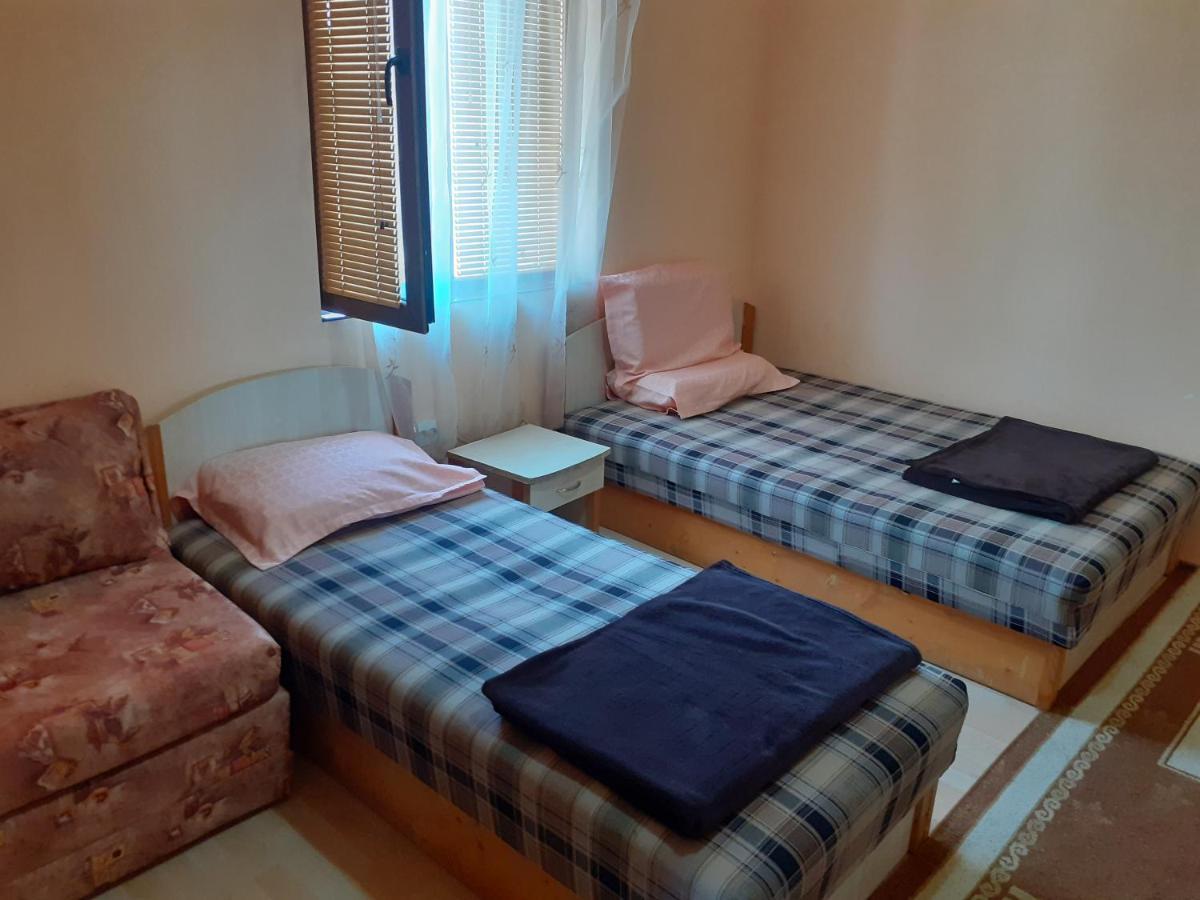 Guest House Edelvais Dve Mogili Luaran gambar